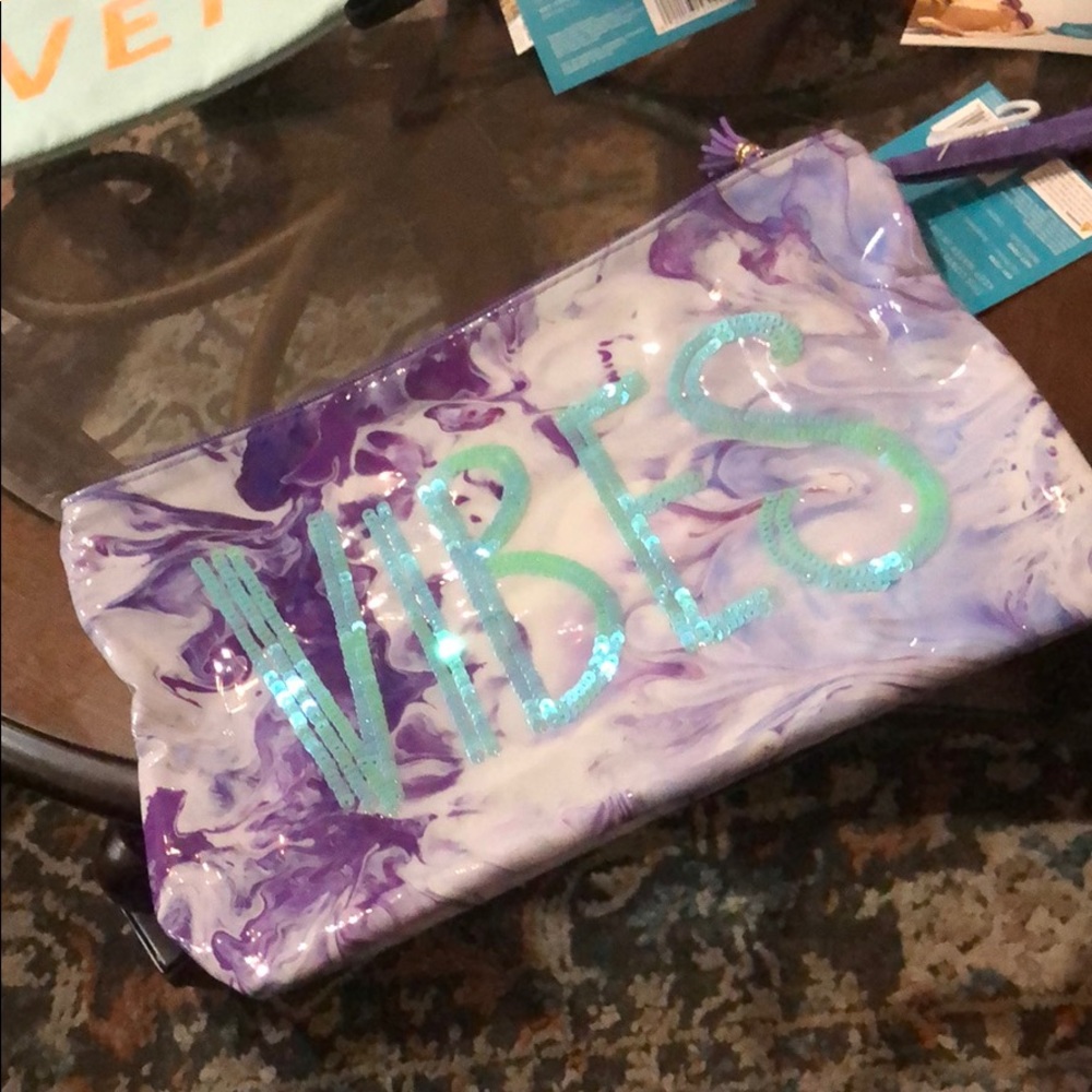 Water resistant bag